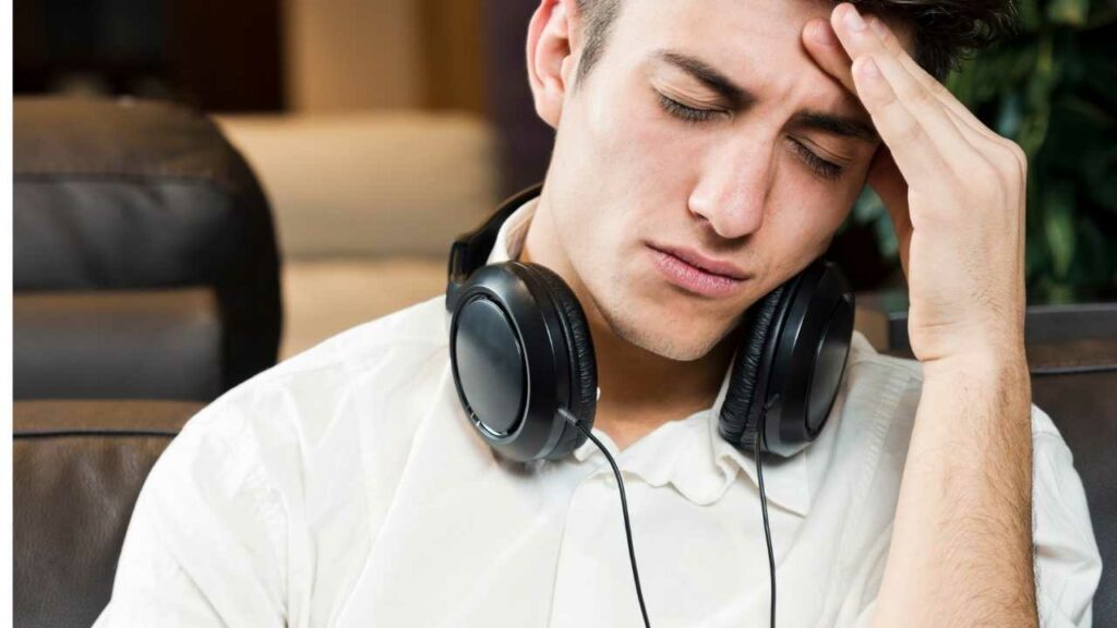 Headaches from headphone 