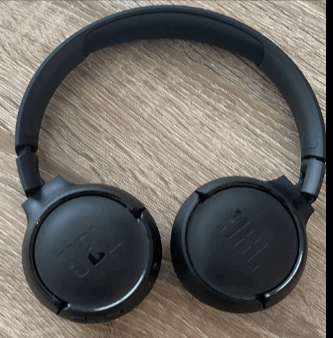 best headphone for small ears